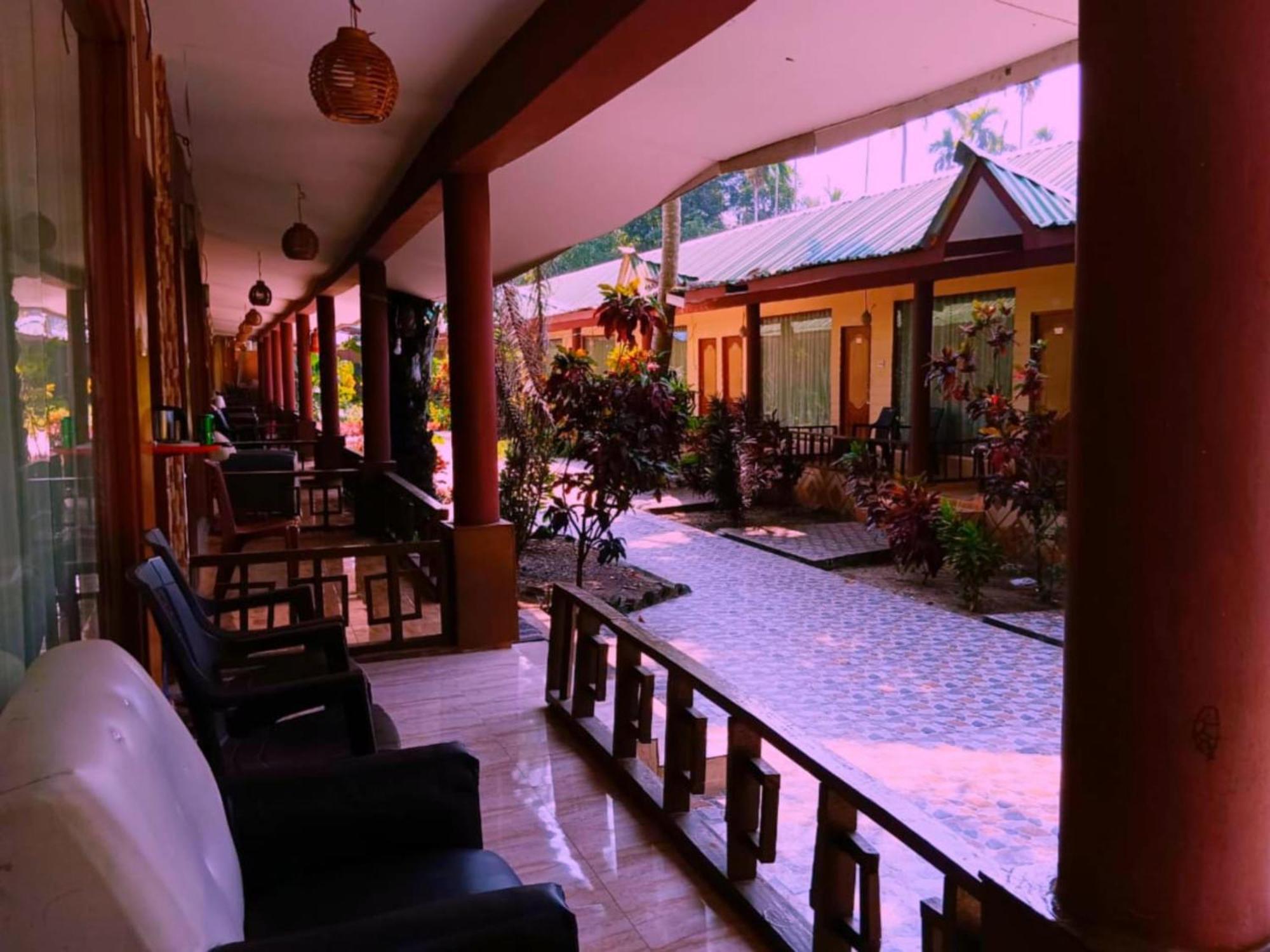 Gold India Beach Resort Govind Nagar Exteriör bild