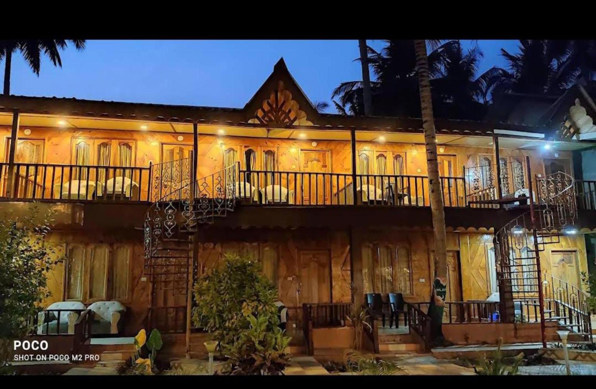 Gold India Beach Resort Govind Nagar Exteriör bild