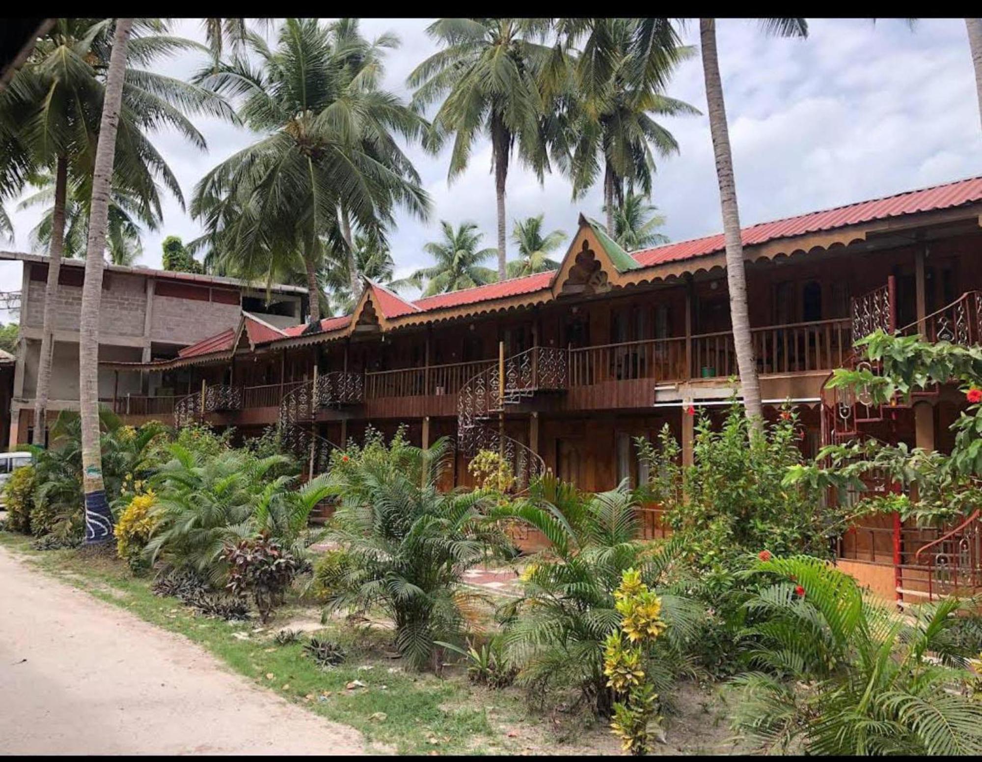 Gold India Beach Resort Govind Nagar Exteriör bild